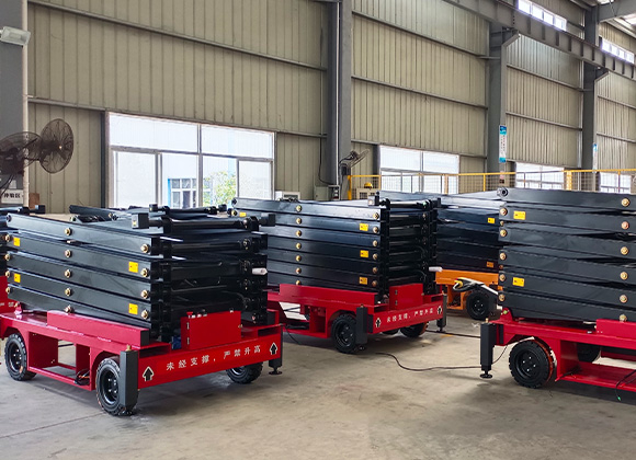 High-Lift Scissor Truck