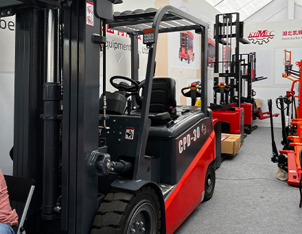 pallet jacks