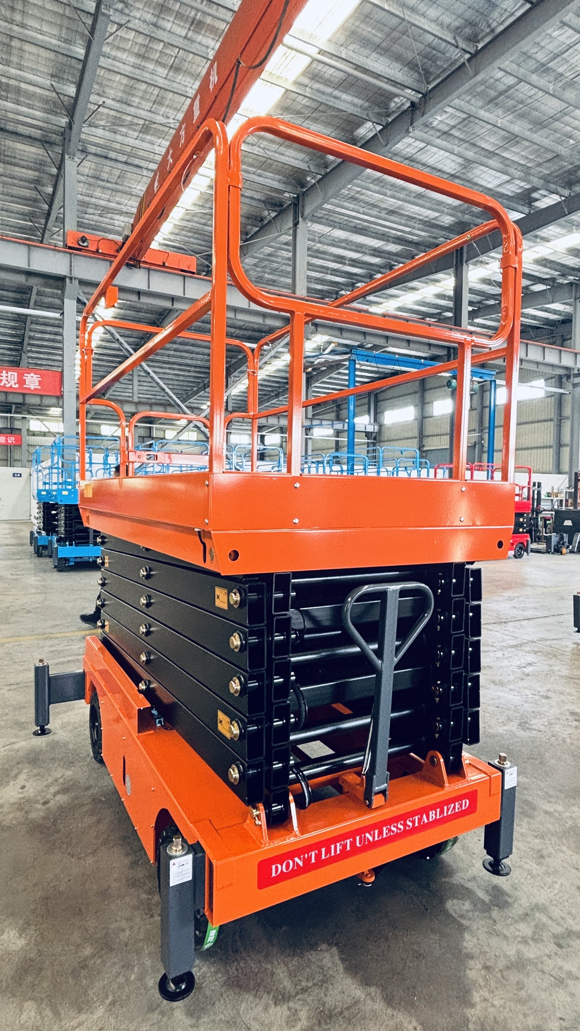 Walkable Scissor Lift